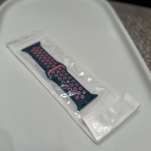NWT- Apple Watch Sweat Proof Band Blue and Pink Watch S/M - Picture 1 of 7